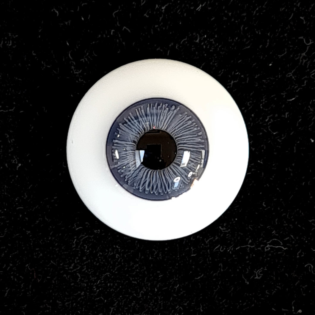 German Venus flat back glass eyes for dolls - standard iris with corneal bulge and subtle limbus ring (baby blue only)