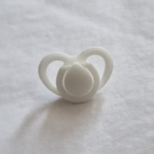 Miniature dummy/pacifier for silicone dolls