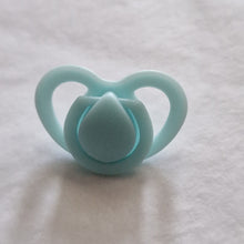 Miniature dummy/pacifier for silicone dolls