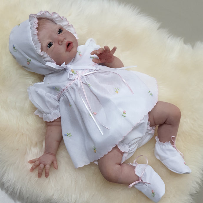 10493 Newborn/preemie delicately embroidered white dress with bonnet and shoes - Silicone Velvet Matting Powder