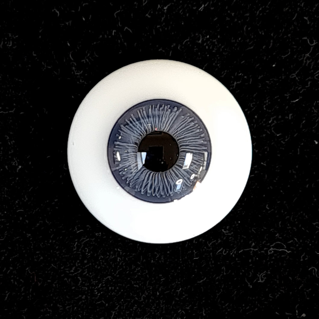 German Venus flat back glass eyes for dolls  - standard iris with corneal bulge and subtle limbus ring (baby blue only)