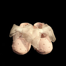 80027 Will Beth soft pram shoes with pearls and organza ribbon