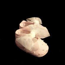 80027 Will Beth soft pram shoes with pearls and organza ribbon